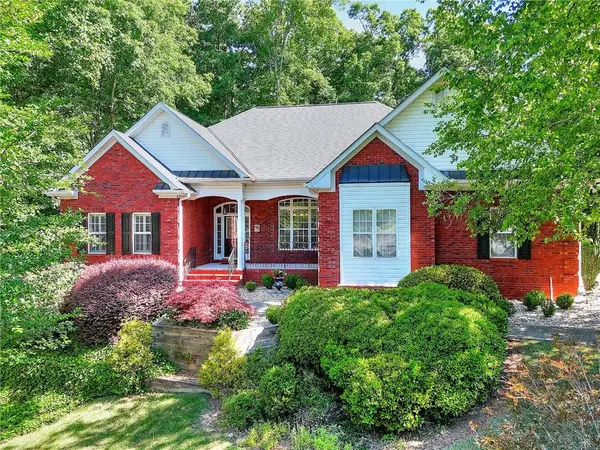 1821 Wesleyan Lane, Loganville, GA 30052