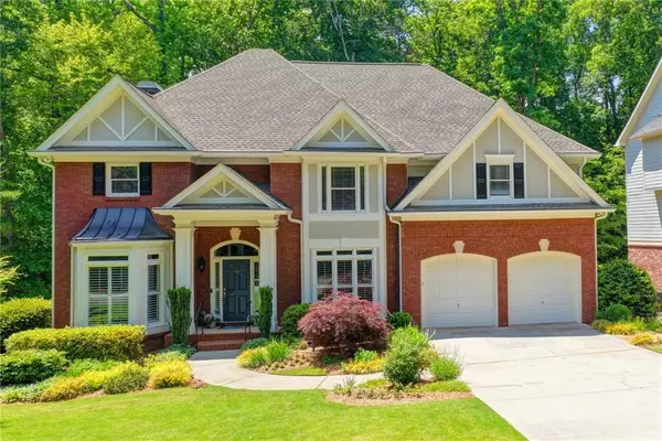 6032 Thunder Woods Trail, Sugar Hill, GA 30518