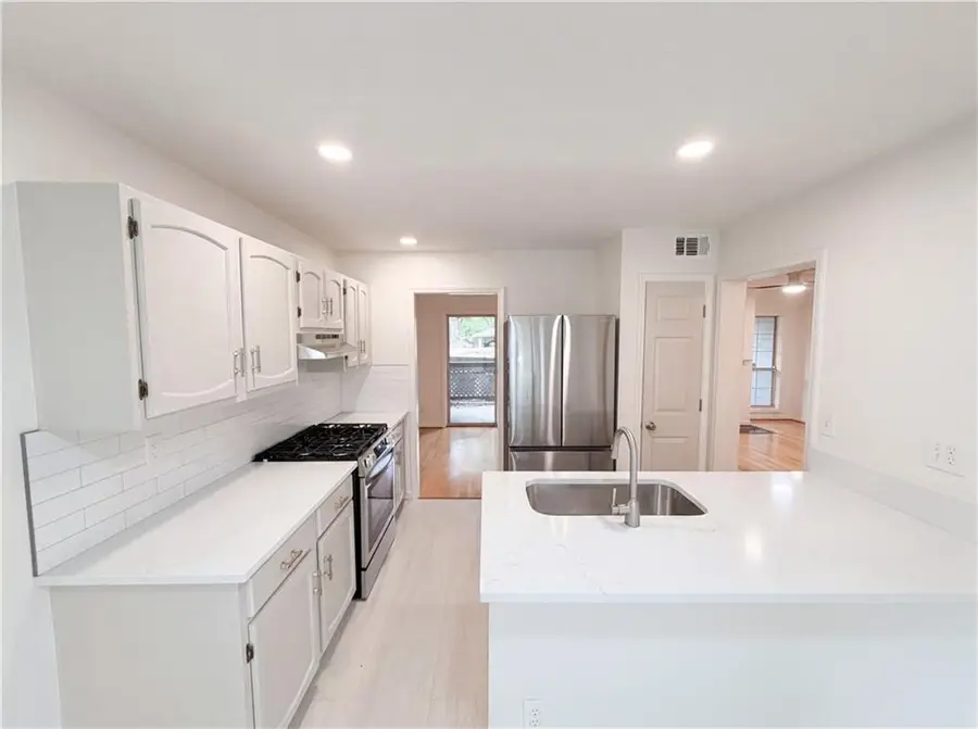 1128 Weatherstone Drive Ne, Atlanta, GA 30324 - #2