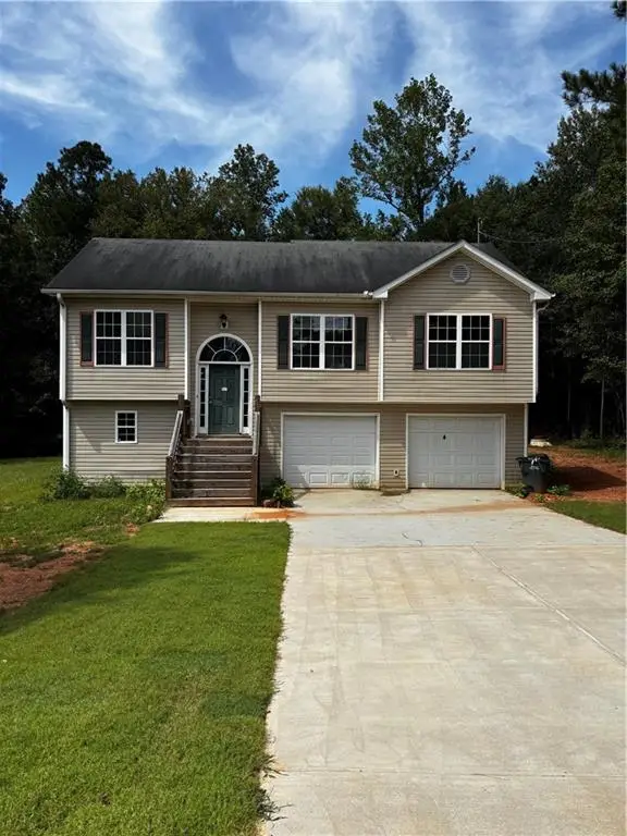 142 Longstreet Circle, Oxford, GA 30054