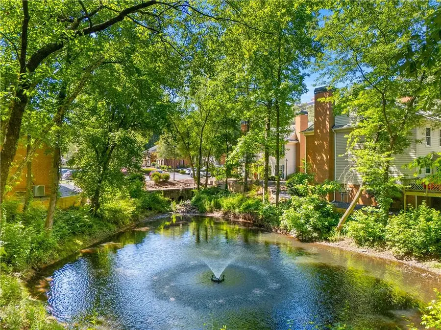 46 Mount Vernon Circle, Sandy Springs, GA 30338 - #2