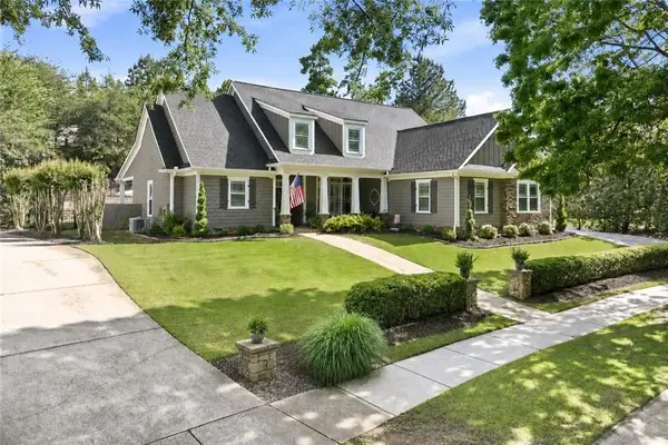 6808 Grand Marina Circle, Gainesville, GA 30506