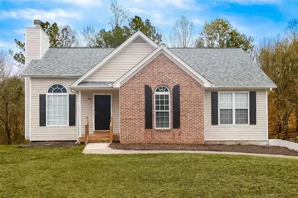 4932 Sunny Ridge Court, Flowery Branch, GA 30542