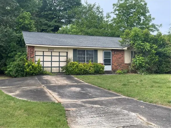 6216 Fieldcrest Drive, Morrow, GA 30260