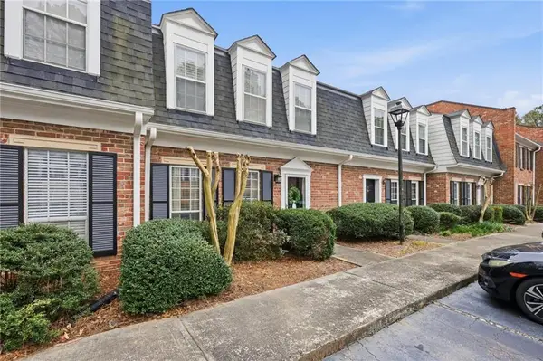 24 Independence Place Nw, Atlanta, GA 30318