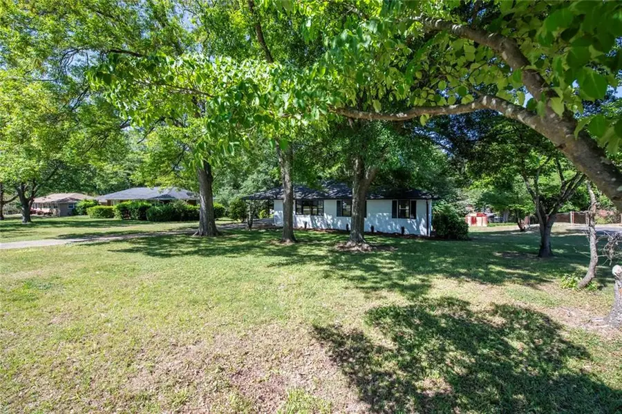 6262 Melrose Drive, Douglasville, GA 30134 - #2