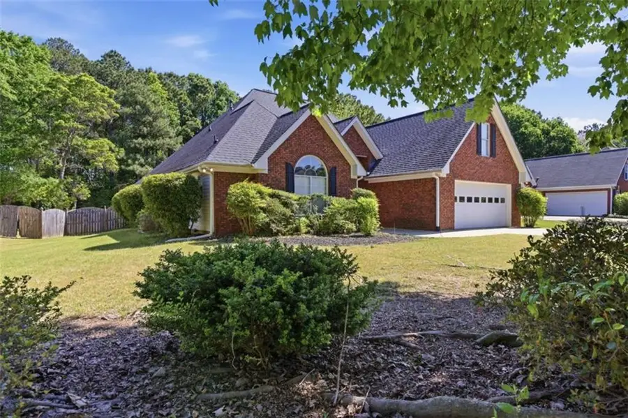 2820 Meadow Gate Way, Loganville, GA 30052 - #2