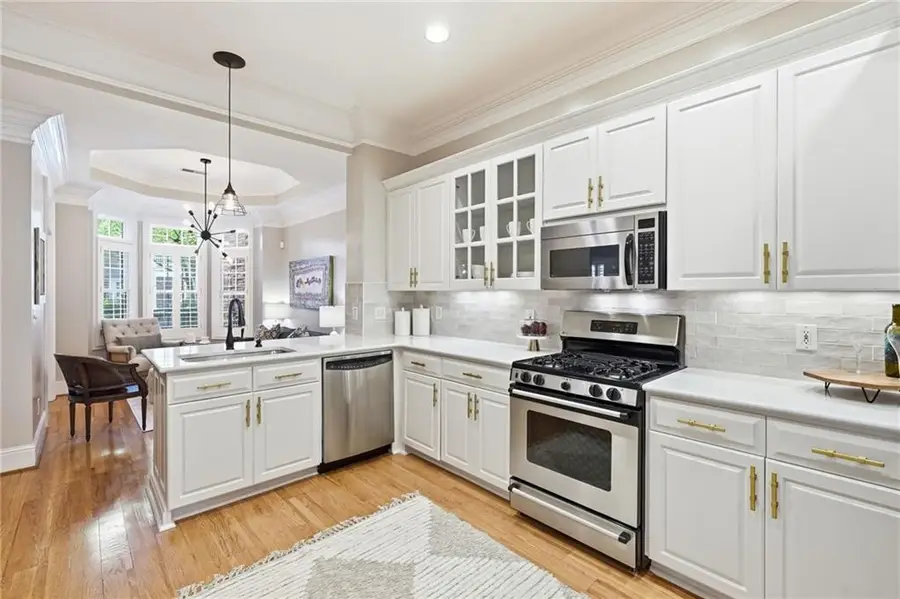 8420 Parker Place, Roswell, GA 30076 - #2