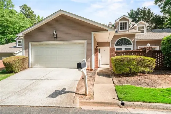 2938 Crosswycke Forest Drive Ne, Atlanta, GA 30319