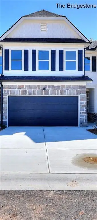 2 Ccrest Drive, Hartwell, GA 30643