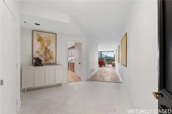 2660 Peachtree Road Nw #11E, Atlanta, GA 30305