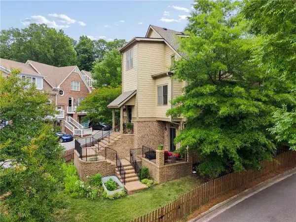 1508 Whitehead Bluff Nw, Atlanta, GA 30318