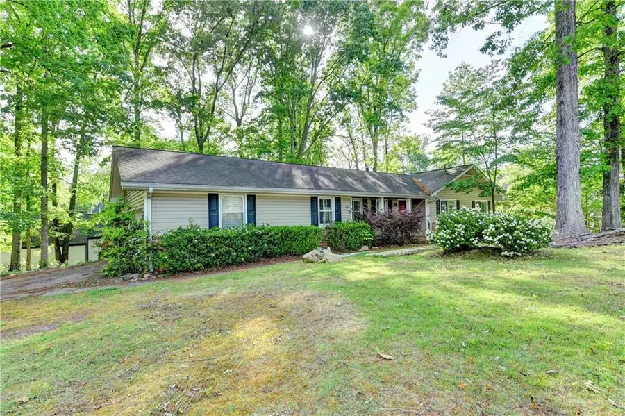 3740 Clubland Drive, Marietta, GA 30068 - #2