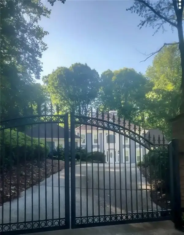 590 Valley Hall Drive, Atlanta, GA 30350
