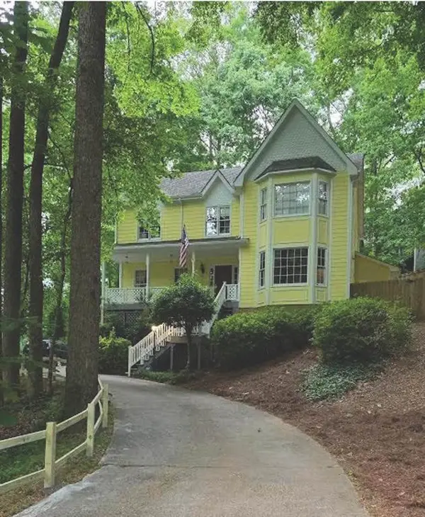 11690 Highland Colony Drive, Roswell, GA 30075