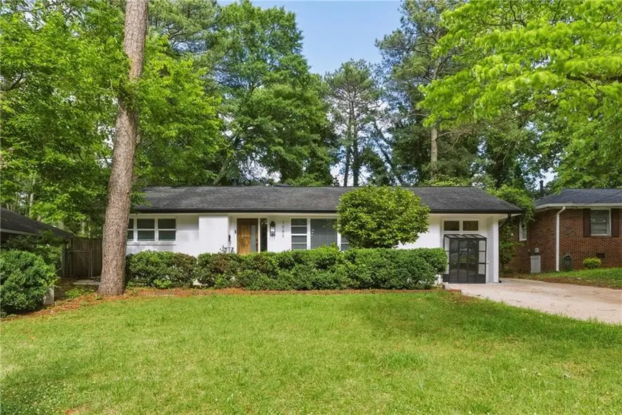1988 Brewer Boulevard Sw, Atlanta, GA 30310 - #2