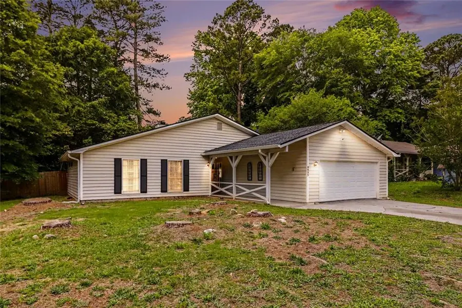 8895 Wesley Place, Jonesboro, GA 30238 - #2