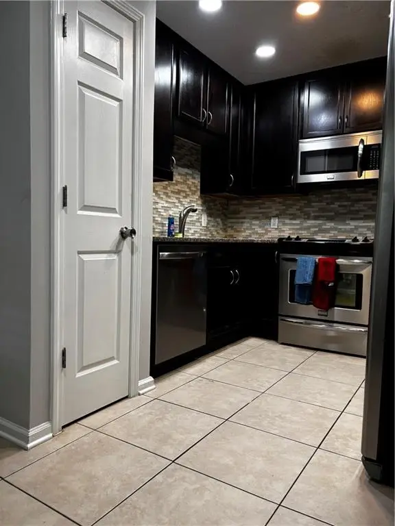 295 Winding River Road #F, Atlanta, GA 30350 - #2