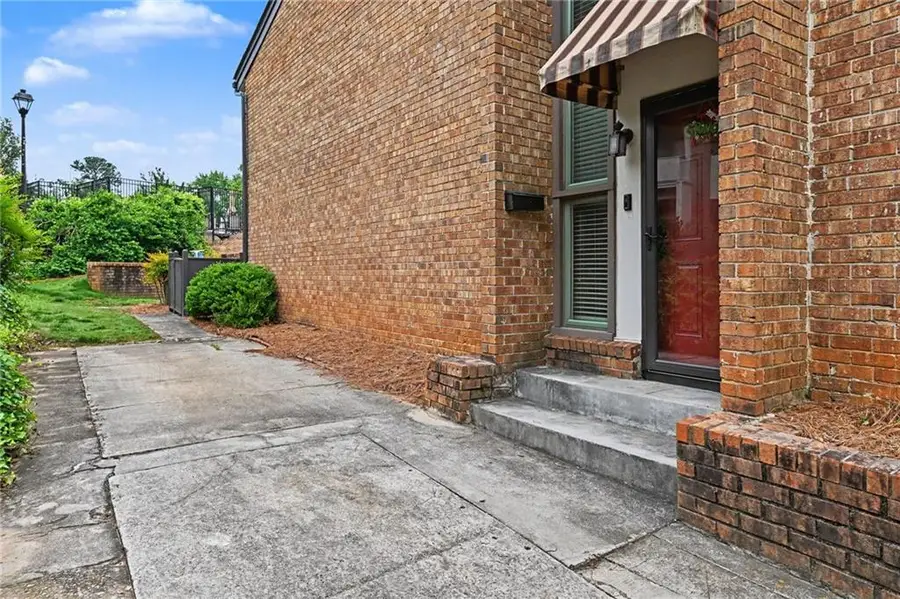 3257 Clairmont North Ne, Brookhaven, GA 30329 - #2