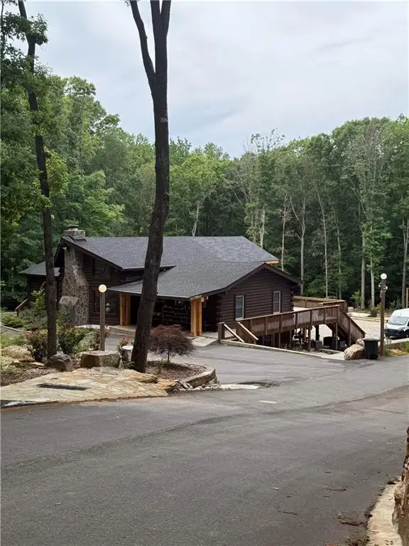2426 E Maddox Road, Buford, GA 30519