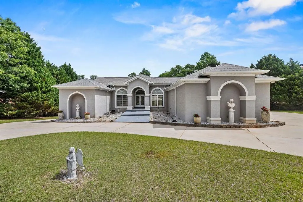 145 Lees Overlook, Fayetteville, GA 30214 - #1