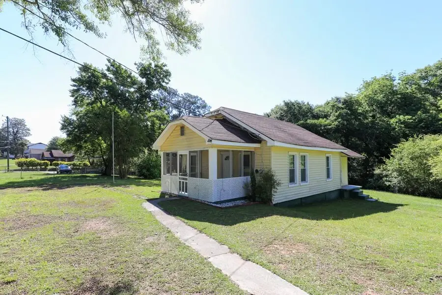 1186 E Tugalo Street, Toccoa, GA 30577 - #3