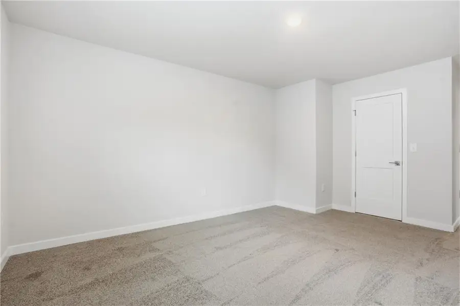 331 Jarrett Street, Fairburn, GA 30213 - #3