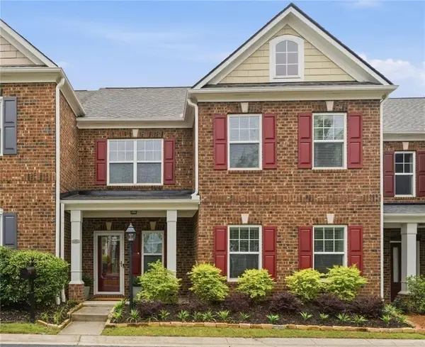 1142 Lake Point Way, Suwanee, GA 30024