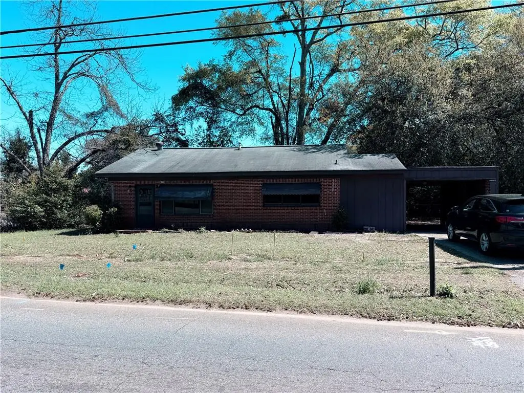 300 S Pleasant Hill Road, Warner Robins, GA 31088 - #1