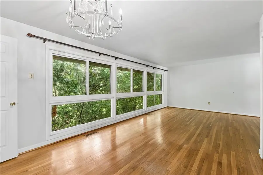 1744 Reindeer Drive Ne, Atlanta, GA 30329 - #3