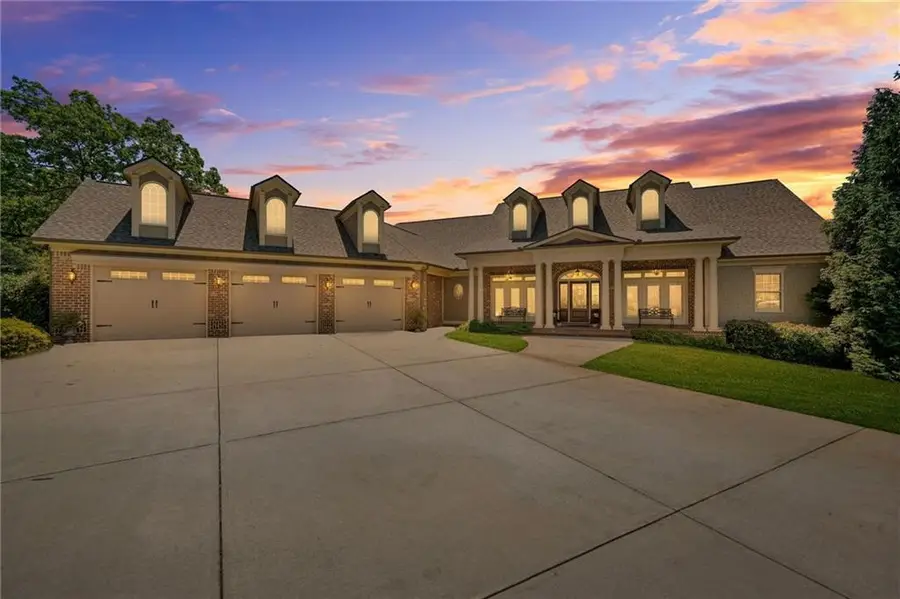 428 Fox Valley Drive, Monroe, GA 30656 - #2