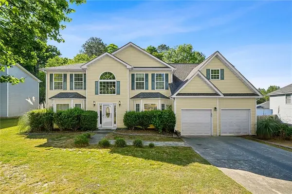 7531 Petal Place, Fairburn, GA 30213