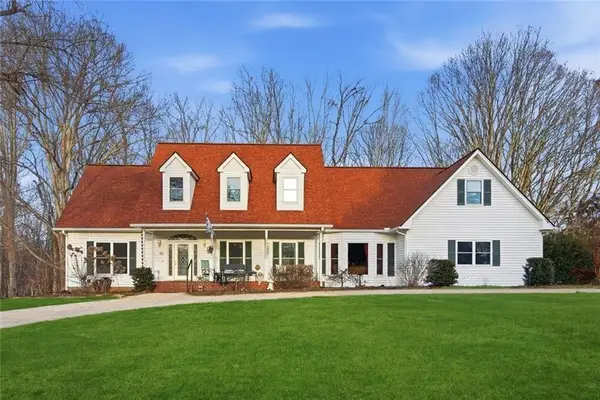 124 Golden Autumn Drive, Dahlonega, GA 30533
