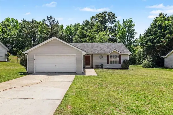 30 Canterbury Drive, Grantville, GA 30220