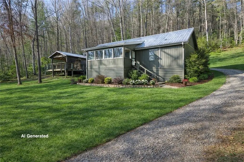 121 Waterfalls Way, Clarkesville, GA 30523 - #1