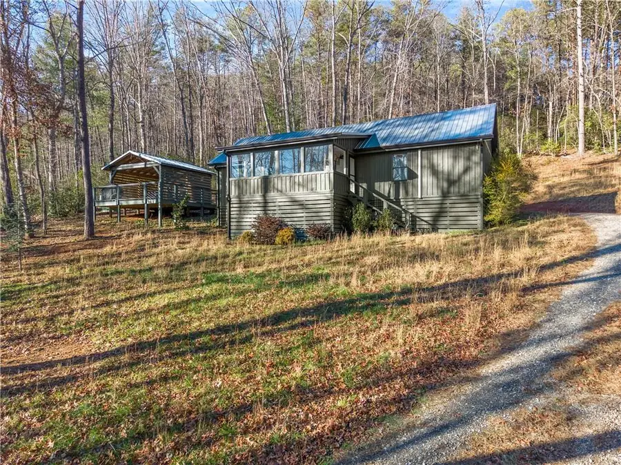 121 Waterfalls Way, Clarkesville, GA 30523 - #3