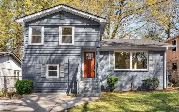 1392 Willow Trail, Atlanta, GA 30311
