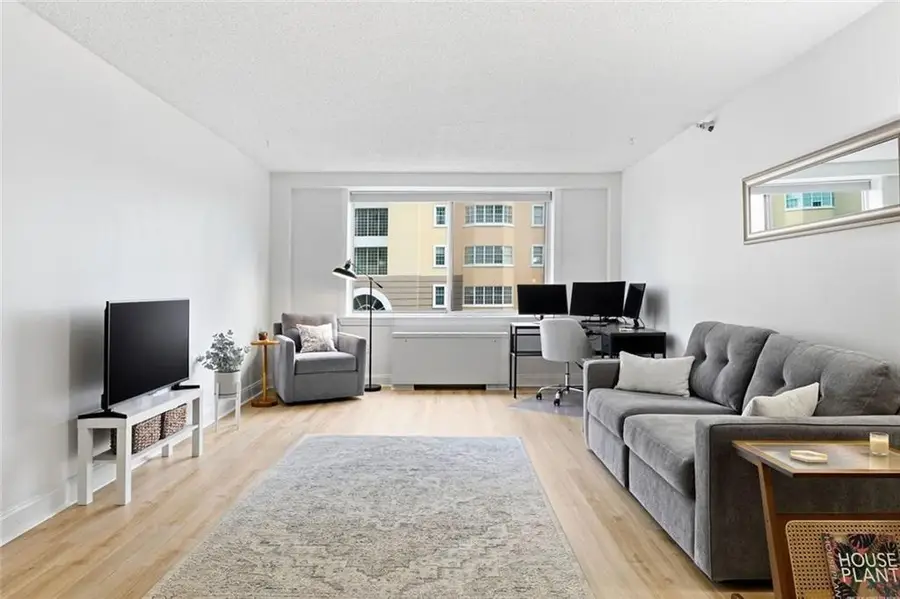 2479 Peachtree Road Ne #303, Atlanta, GA 30305 - #2