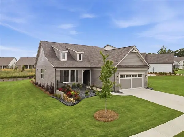 320 Salton Way, Hoschton, GA 30548