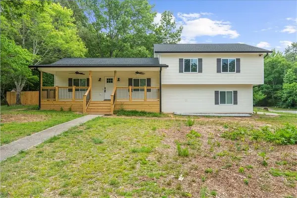 3460 Castille Drive, Snellville, GA 30039