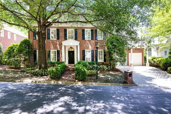 15 Old Paces Place, Atlanta, GA 30327