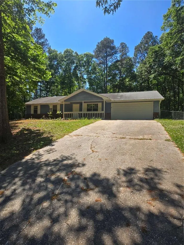 125 E Country Woods Drive E, Covington, GA 30016 - #1