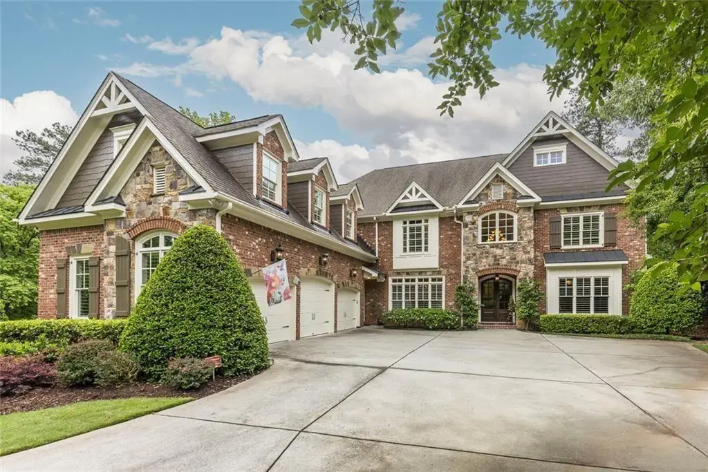 5284 Vernon Springs Trail Nw, Sandy Springs, GA 30327 - #1