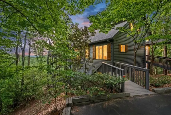 1888 Valley View Drive, Big Canoe, GA 30143