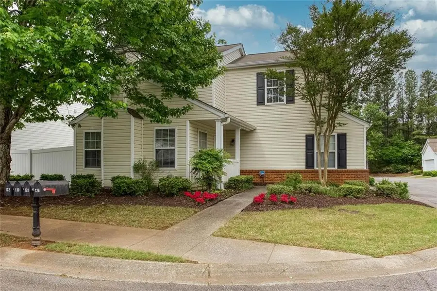 126 W Oaks Pl, Woodstock, GA 30188 - #3
