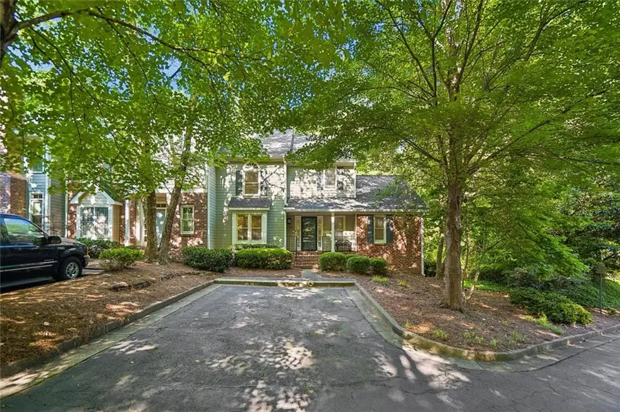 301 River Glen Drive, Roswell, GA 30075 - #2