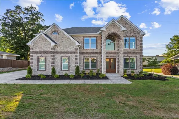 392 Price Place, Norcross, GA 30071