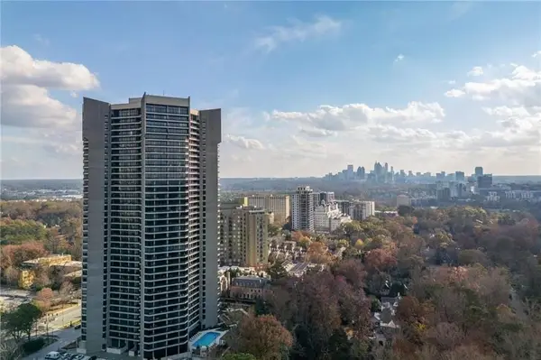 2660 Peachtree Road Nw #15G, Atlanta, GA 30305