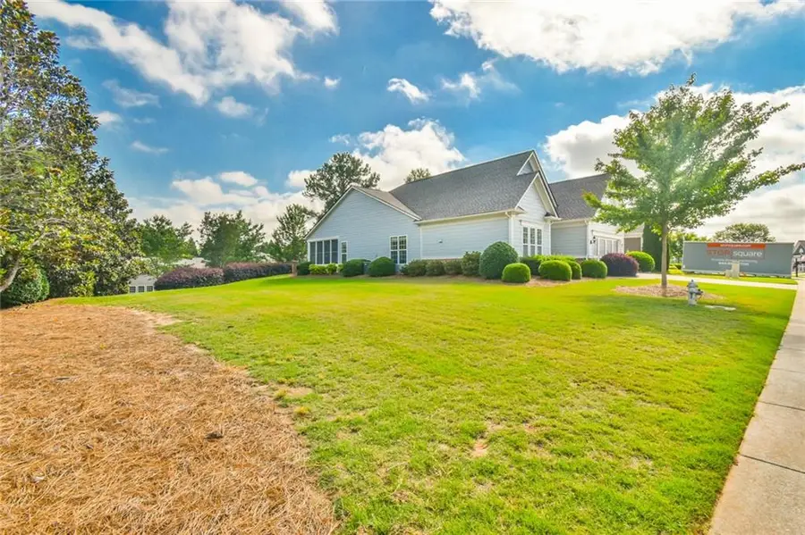 5907 Chimney Rock Drive, Hoschton, GA 30548 - #2