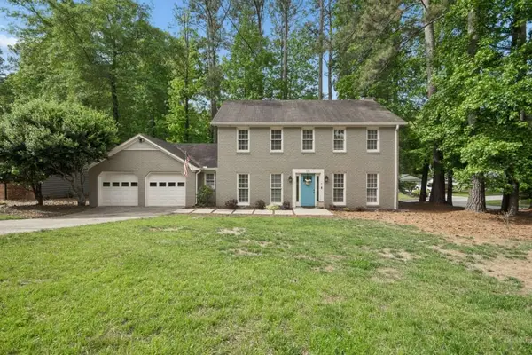 105 Sweetwood Way, Roswell, GA 30076